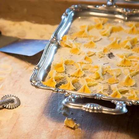 アパート Fidanza